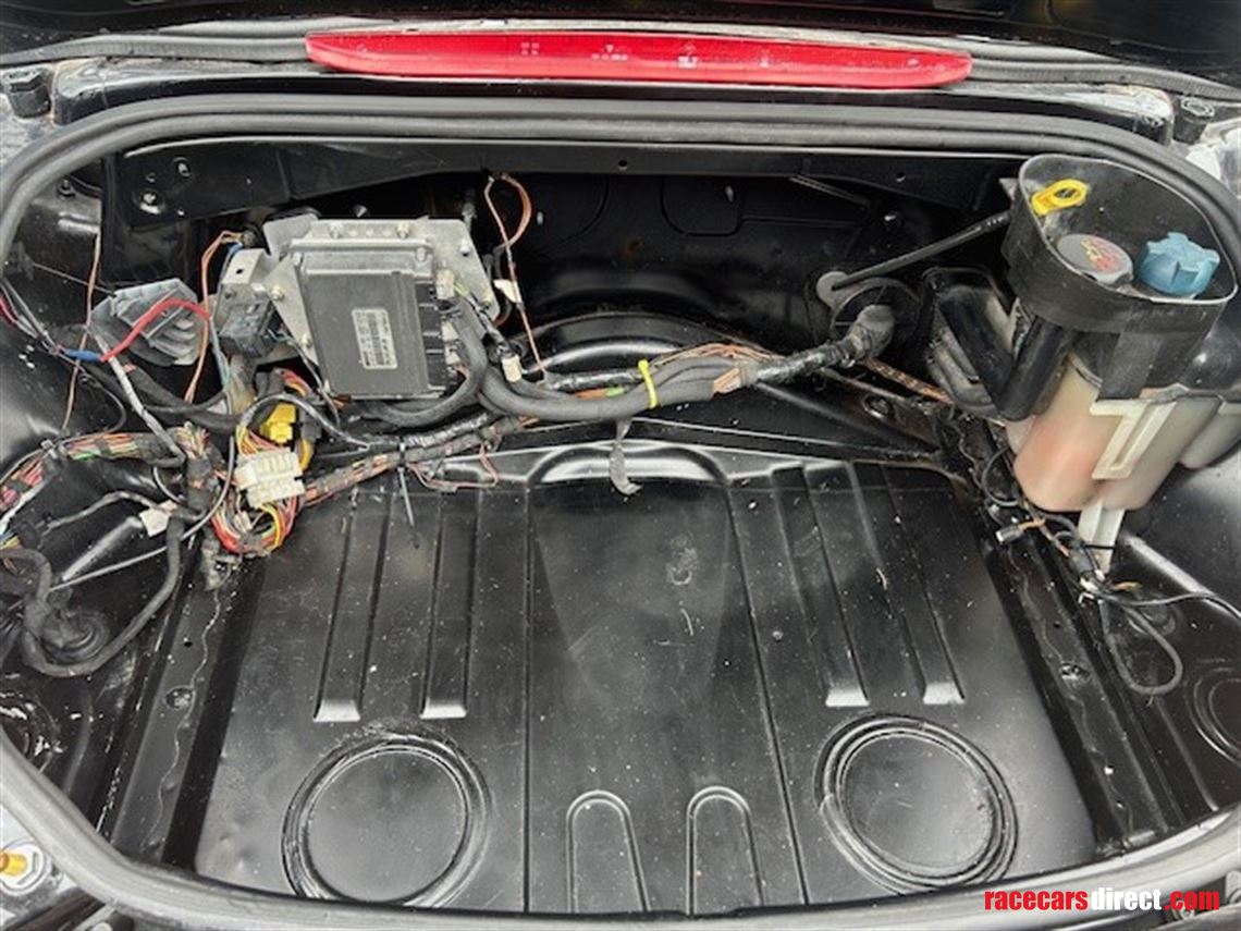 porsche-boxster-32-race-car