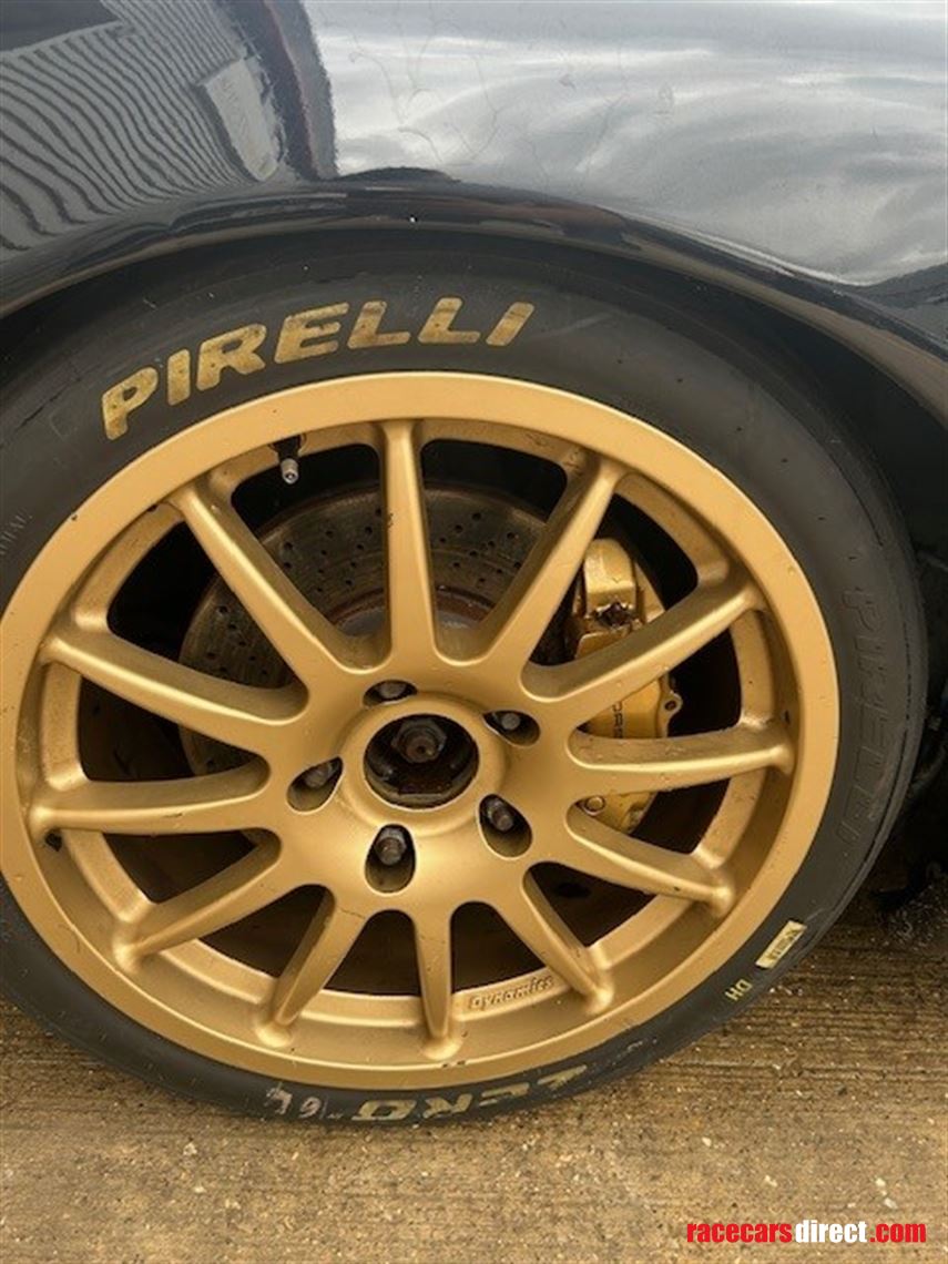 porsche-boxster-32-race-car