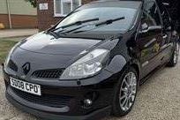 renault-clio-197-road-legal-track-car