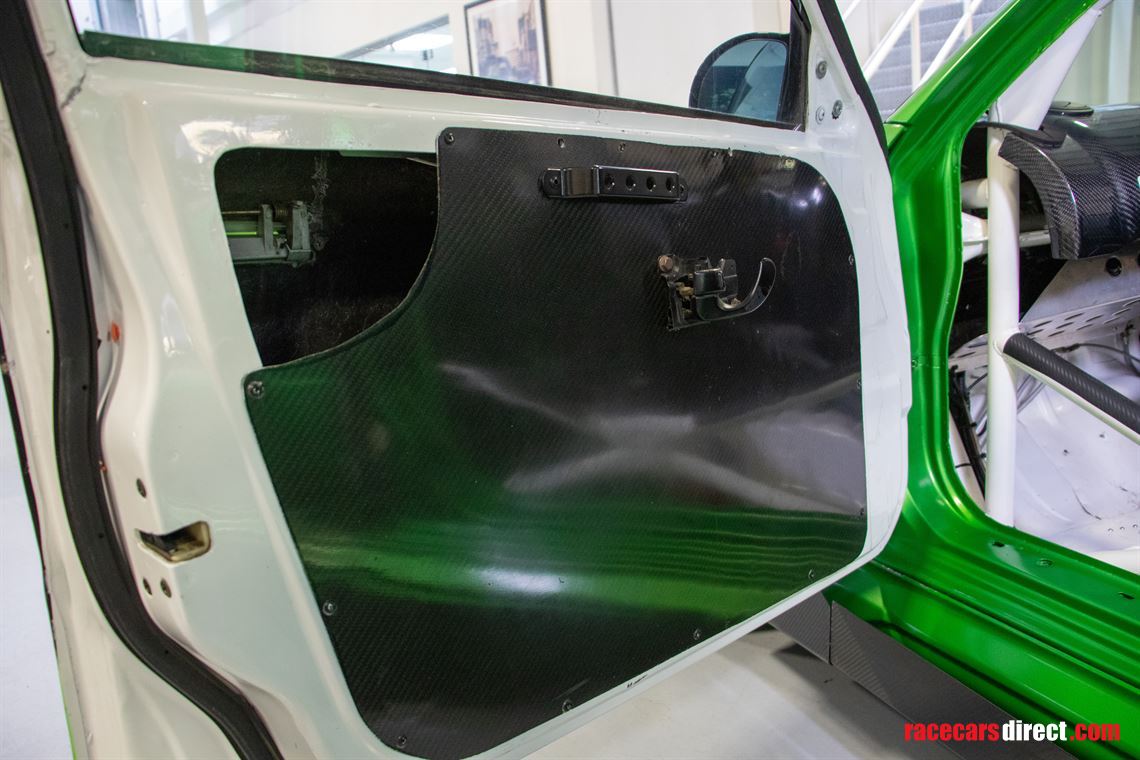 lce-varis-ex-cyber-mitsubishi-lancer-evo-vi-1