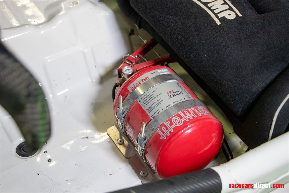 lce-varis-ex-cyber-mitsubishi-lancer-evo-vi-1