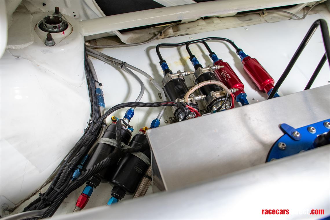 lce-varis-ex-cyber-mitsubishi-lancer-evo-vi-1