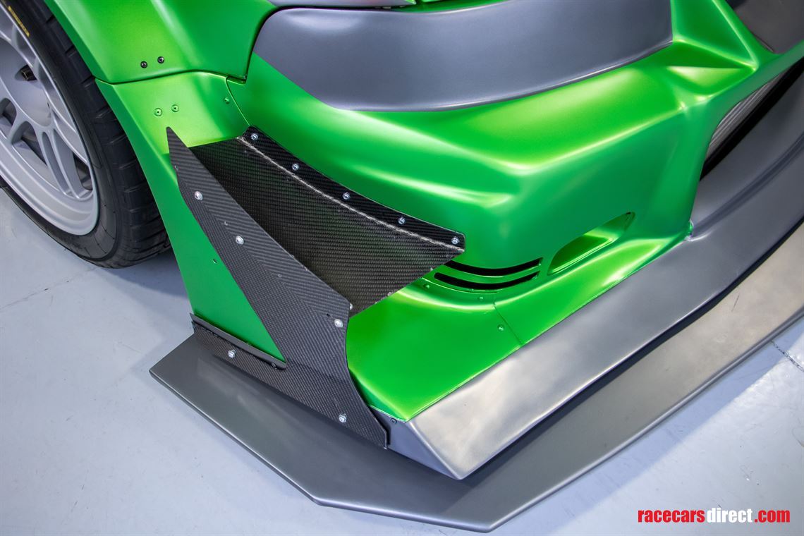 lce-varis-ex-cyber-mitsubishi-lancer-evo-vi-1