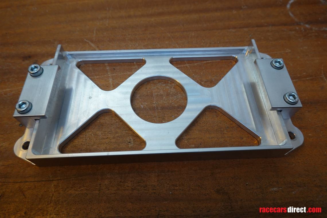 life-racing-f88ecu-x-2-d5-pro-dash-canbus-swi