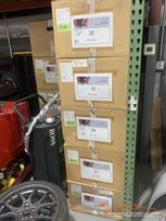 porsche-9912-gt3r-w-many-spares