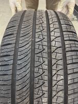 2024-21-range-rover-sport-wheels-pirelli-tyre