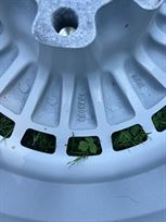 original-17-bugatti-eb110-magnesium-winter-wh