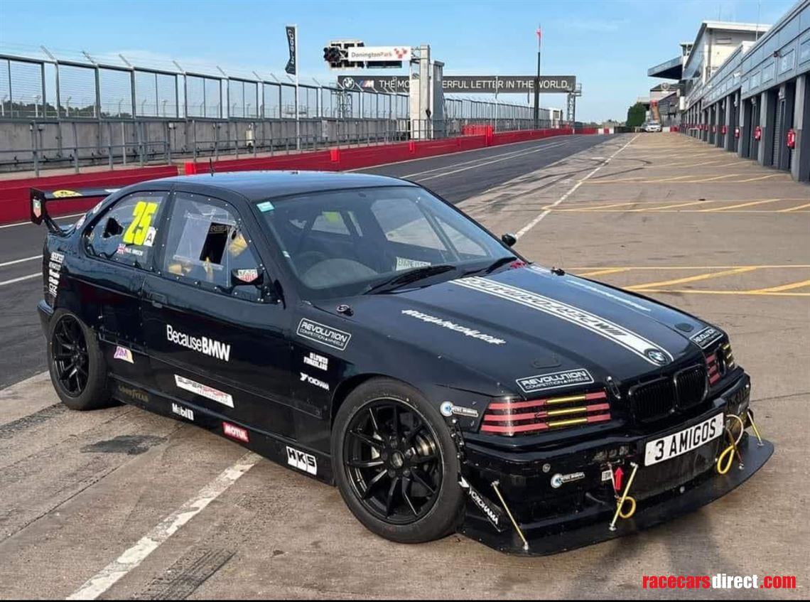 Racecarsdirect.com - E36 BMW Compact 3.0 Race Car