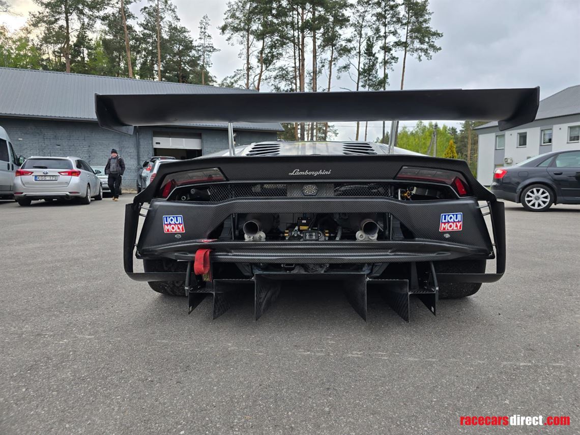 lamborghini-huracan-gt3-evo