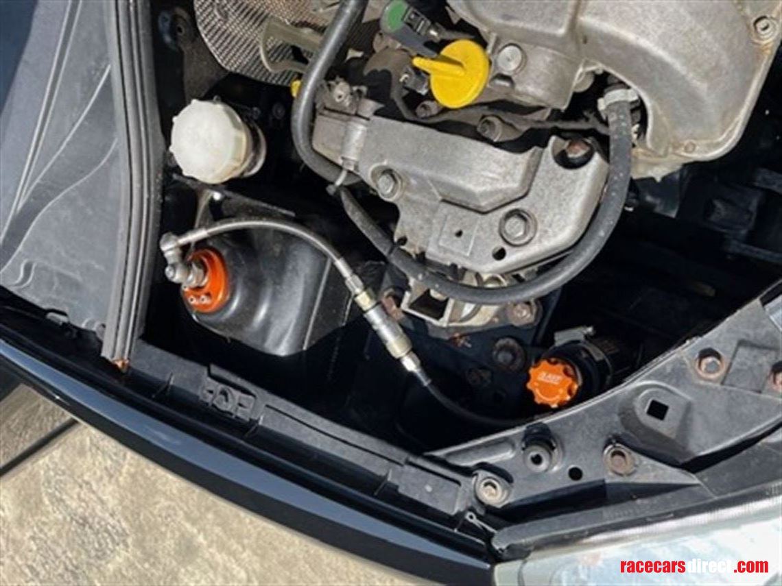 renault-clio-182---road-rally-car