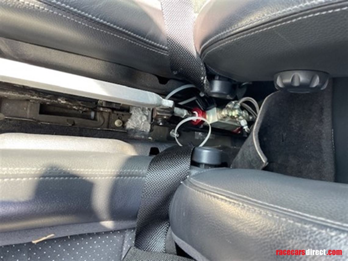 renault-clio-182---road-rally-car