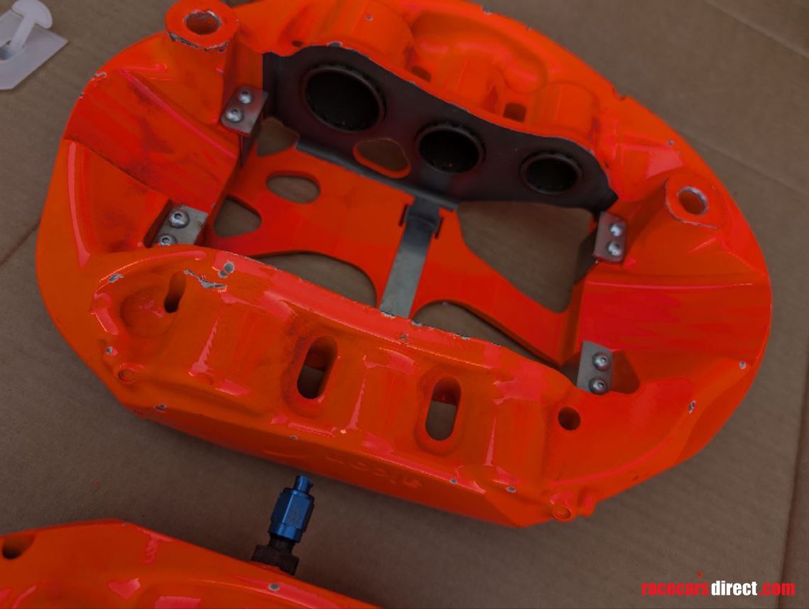 alcon-car9549y76-6-piston-brake-caliper-gt-lm