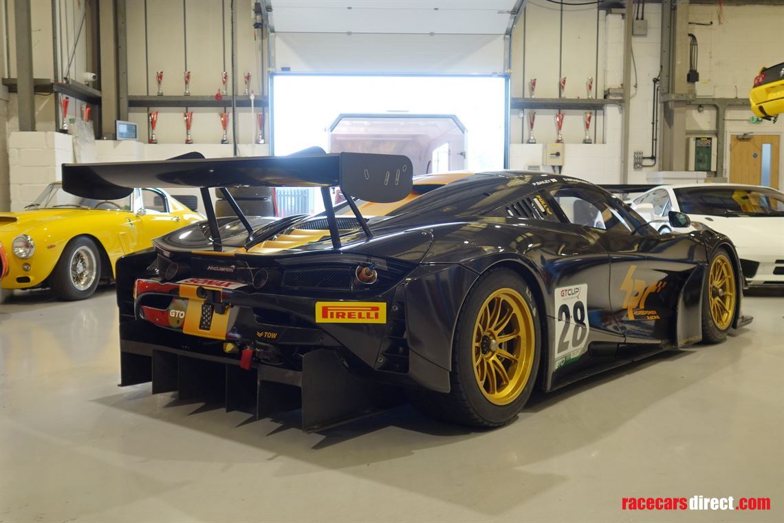 2020-mclaren-720s-gt3