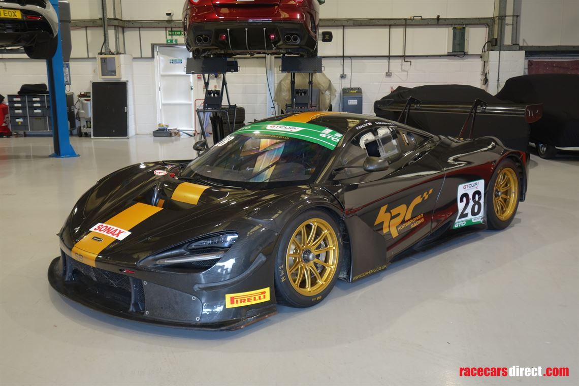 2020-mclaren-720s-gt3