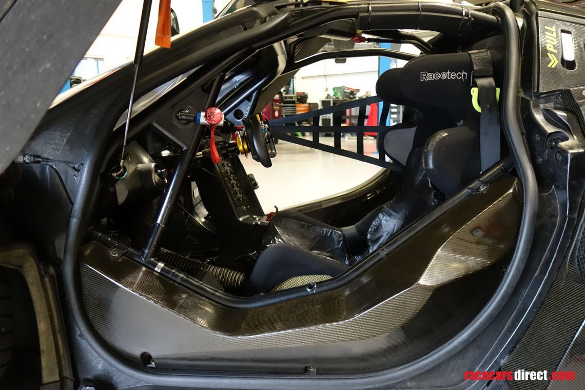 2020-mclaren-720s-gt3
