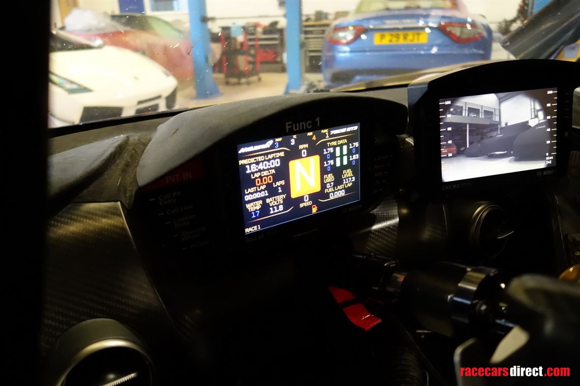 2020-mclaren-720s-gt3