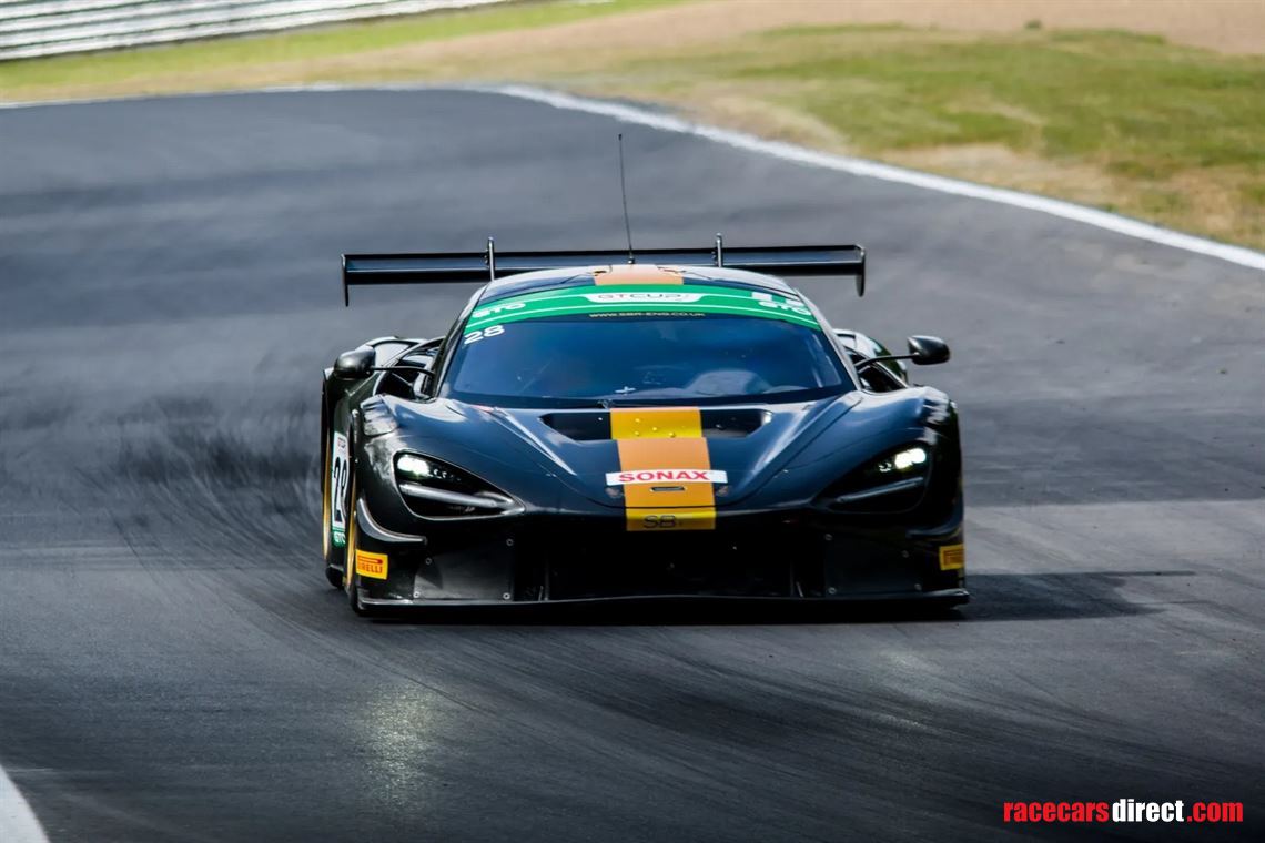 2020-mclaren-720s-gt3