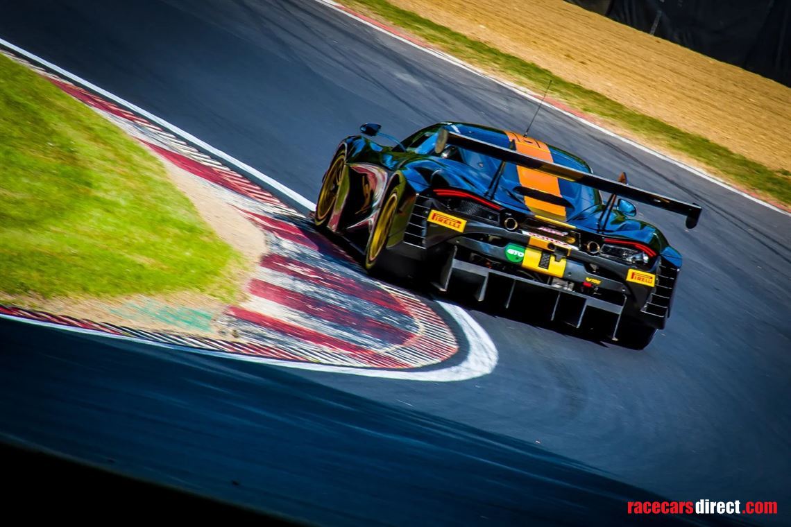 2020-mclaren-720s-gt3