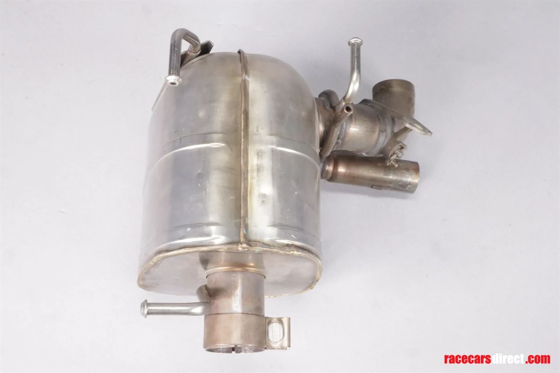 ferrari-458-italia-exhaust-muffler-right