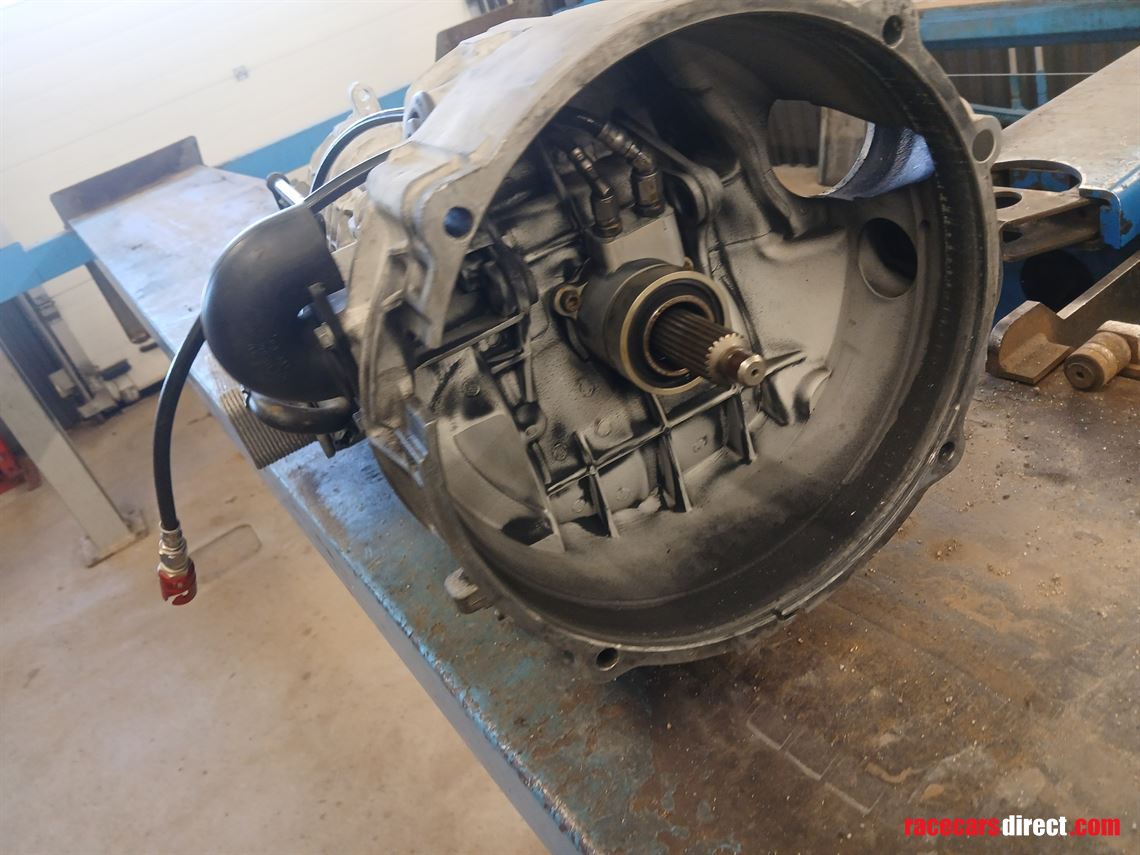 porsche-9971-gt3-cup-engine-gearbox