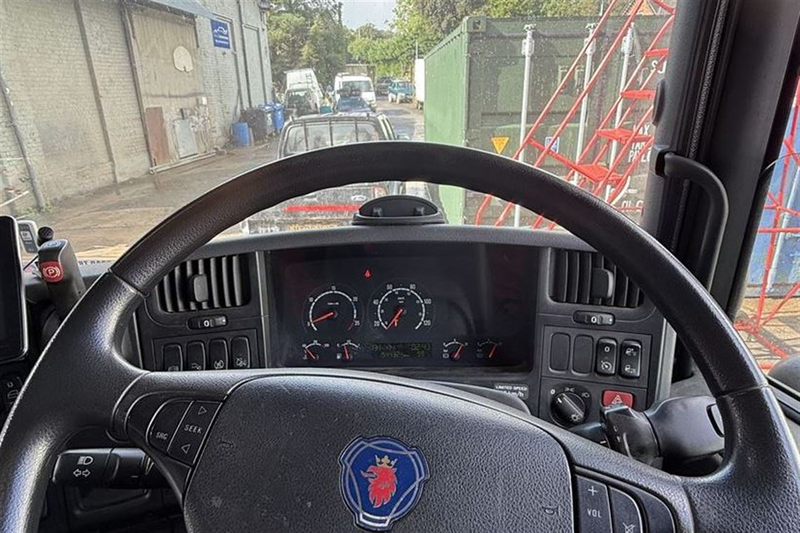 scania-p310-low-kilometers