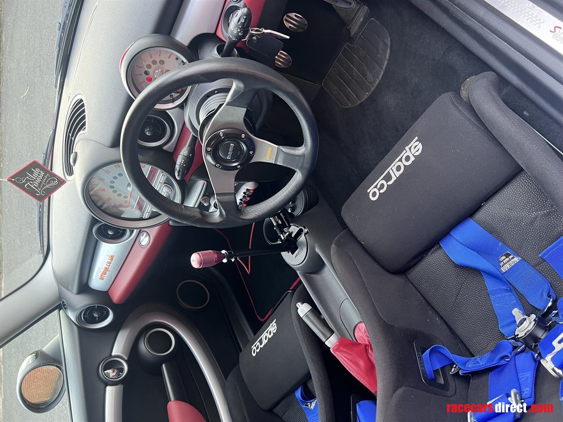 Racecarsdirect.com - Mini Cooper R56