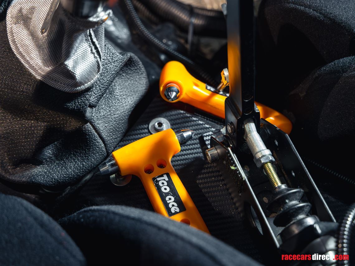 sold-wrc-toyota-celica-gt4-st185-awd-wide-bod