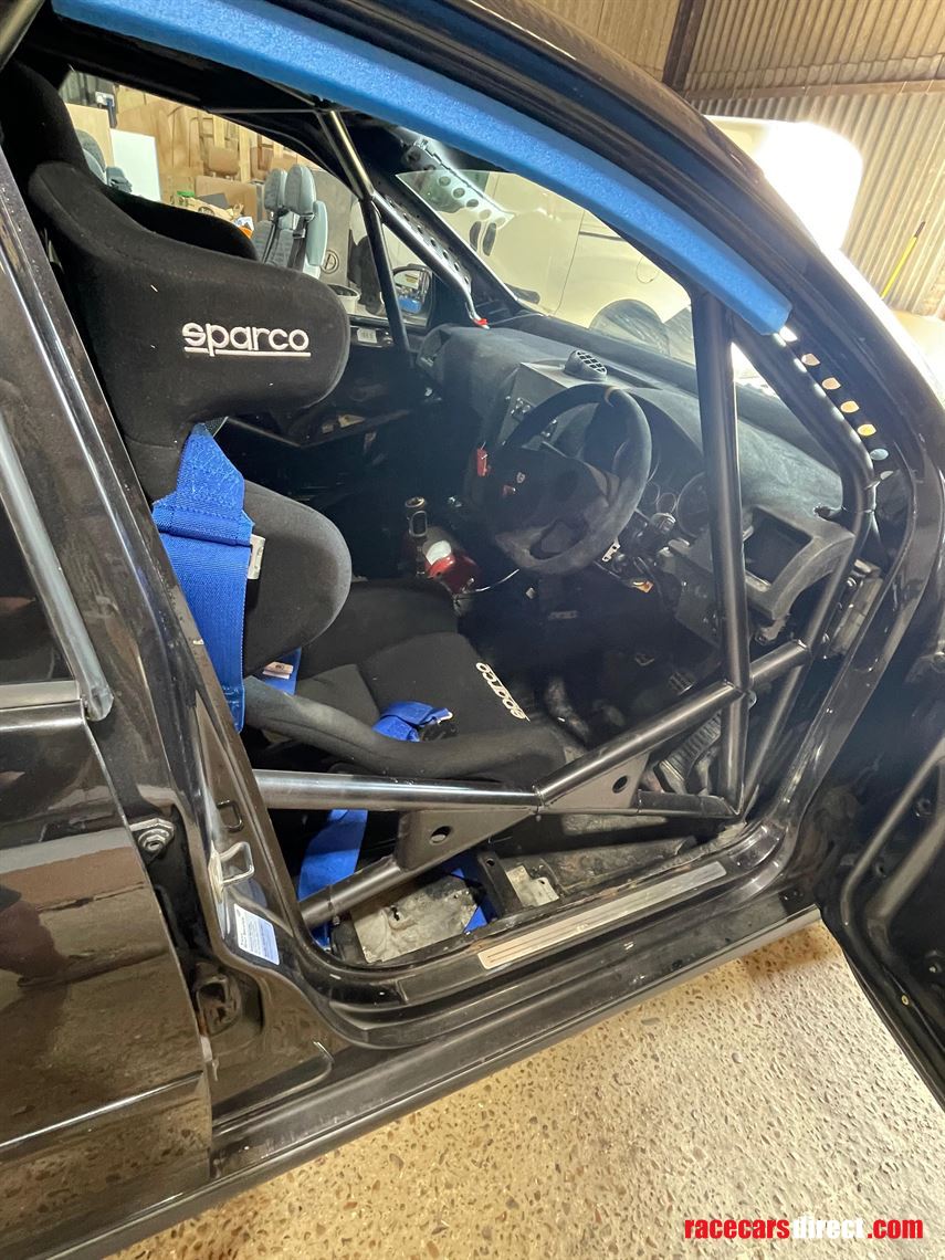 vw-golf-gti-mk5-race-car-track-car