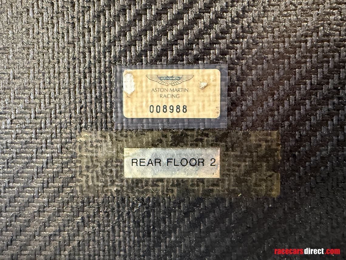 aston-martin-vantage-gt2gte---diffuser