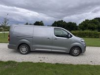 vauxhall-vivaro-service-van