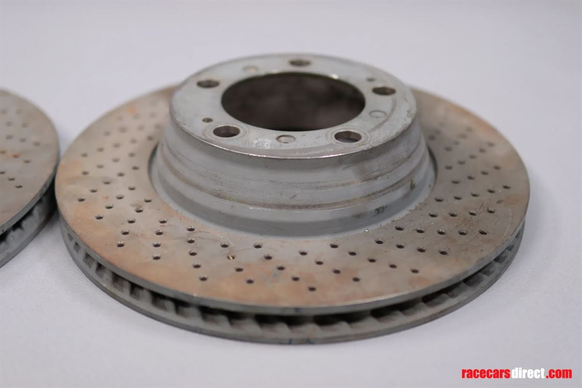 porsche-996-gt3-brake-discs-slotted-and-venti