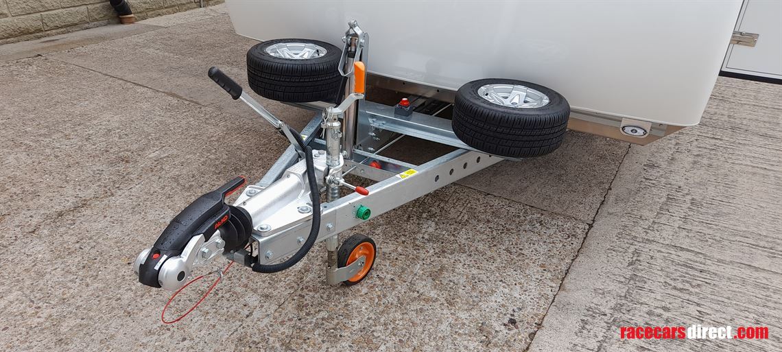 woodford-galaxy-covered-car-transporter-trail