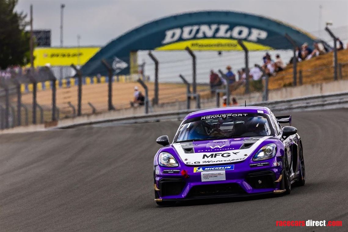 2024-porsche-718-cayman-gt4-rs-clubsport