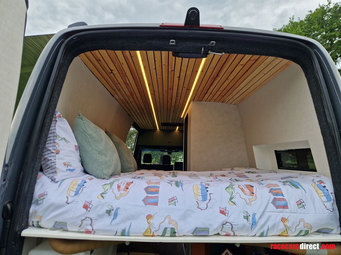 mercedes-sprinter-camper-motorhome