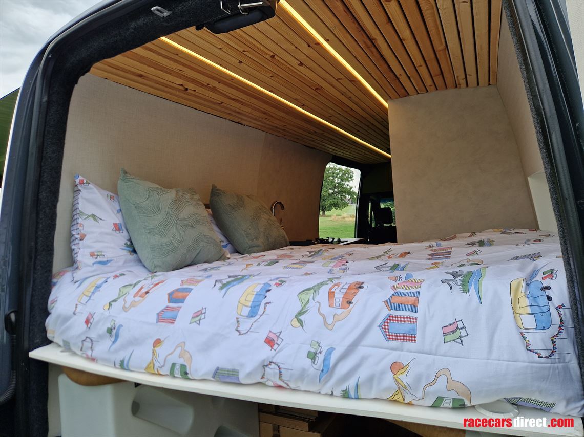 mercedes-sprinter-camper-motorhome