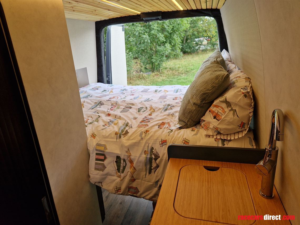 mercedes-sprinter-camper-motorhome