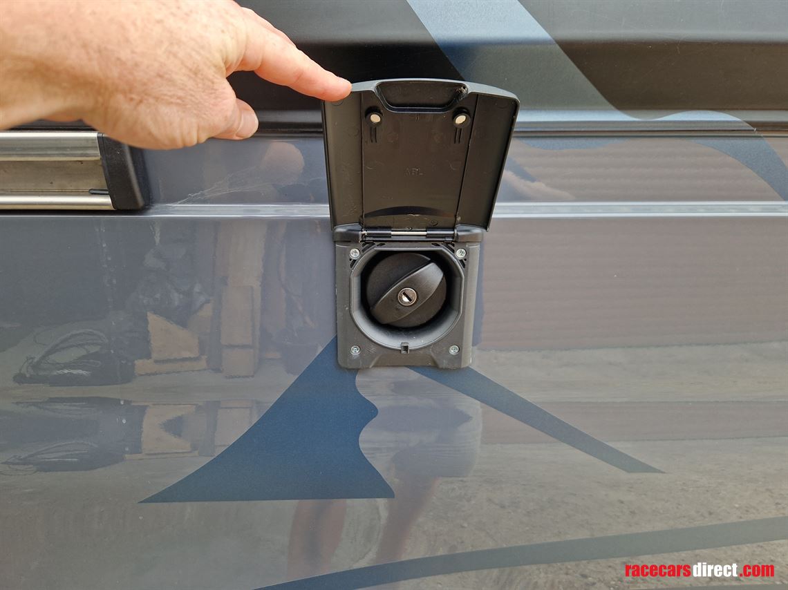 mercedes-sprinter-camper-motorhome