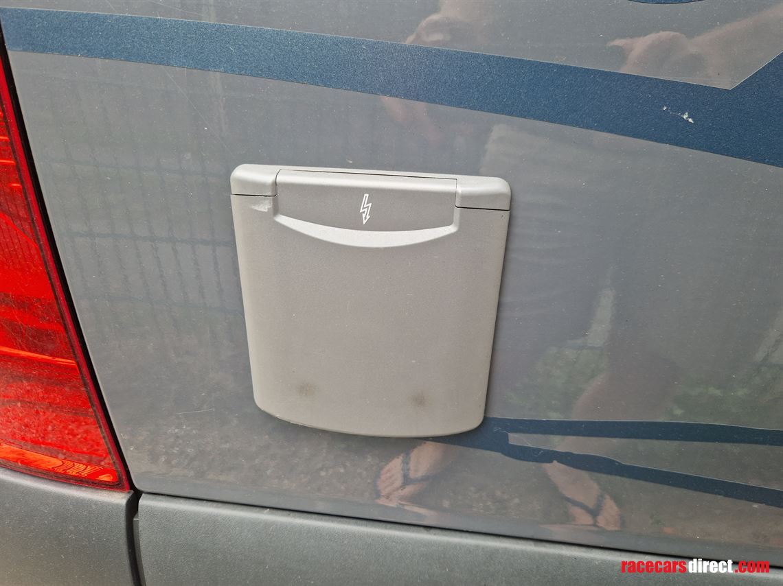 mercedes-sprinter-camper-motorhome