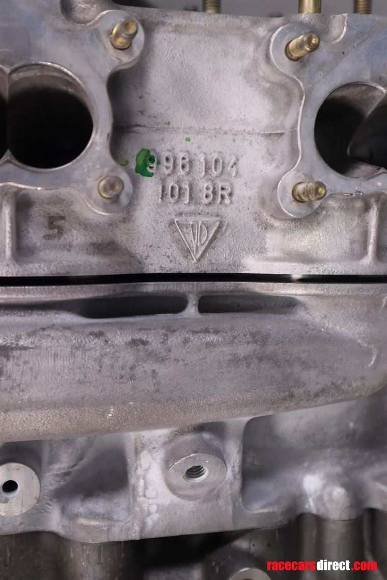 porsche-911-gt1-engine