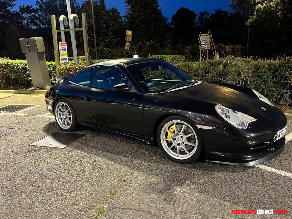 porsche-996-road-track-car