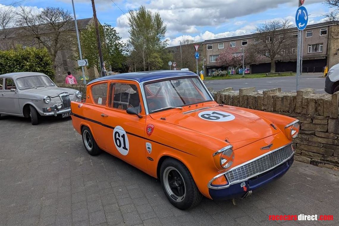 anglia-123e-105e-1600-historic-touring-car