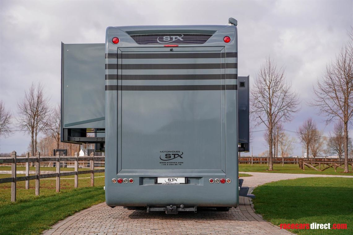 mercedes-stx-top-spec