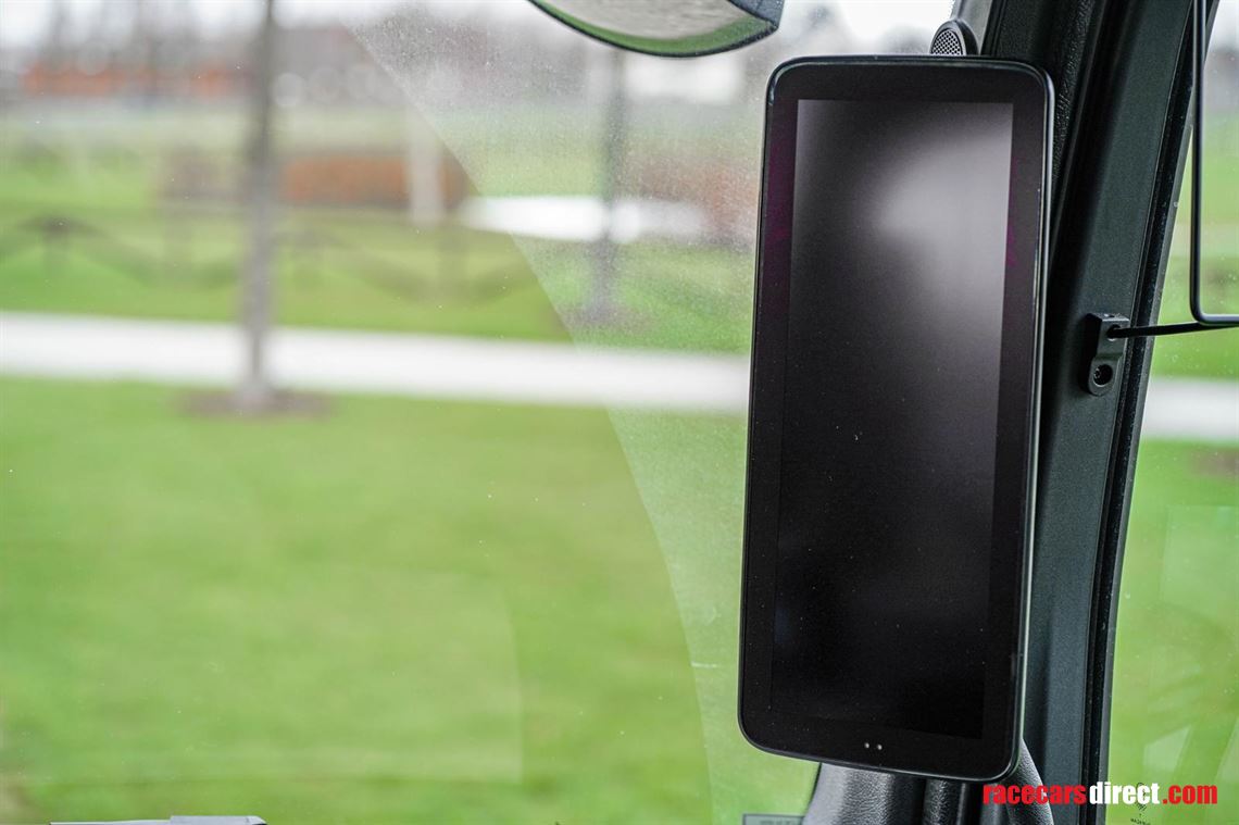 mercedes-stx-top-spec