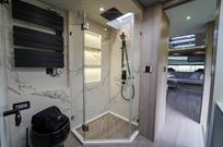 mercedes-stx-top-spec