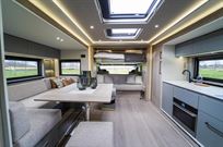 mercedes-stx-top-spec