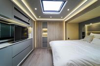 mercedes-stx-top-spec