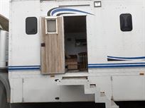 mercedes-1823-car-transporter