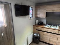 mercedes-1823-car-transporter