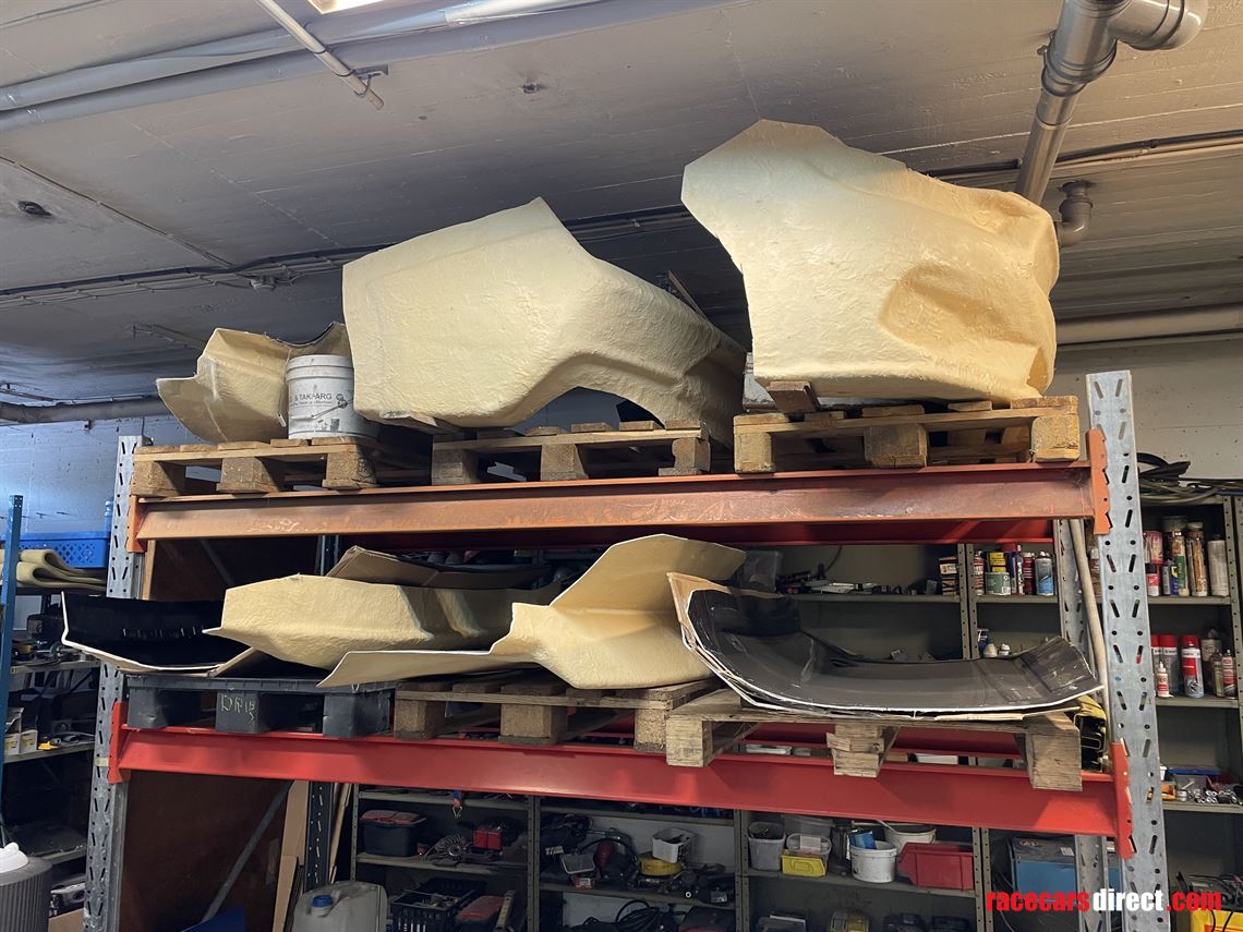 ford-mustang-2024-full-carbon-kevlar