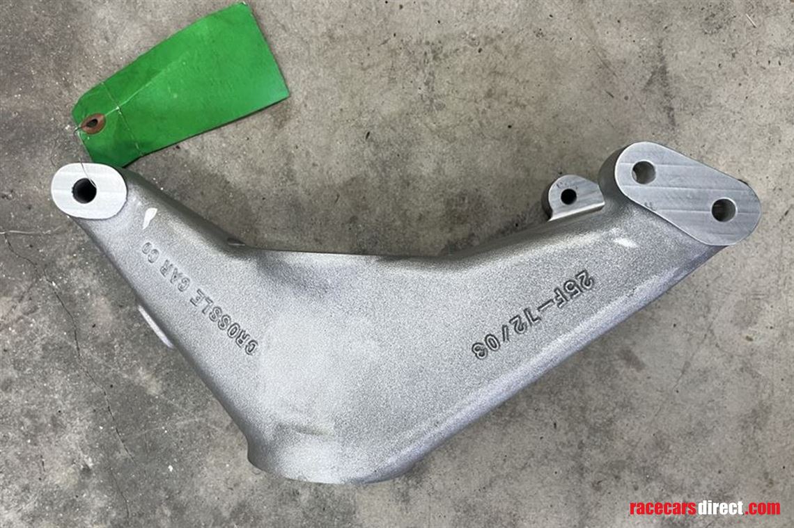 crossle-25f-rear-upright